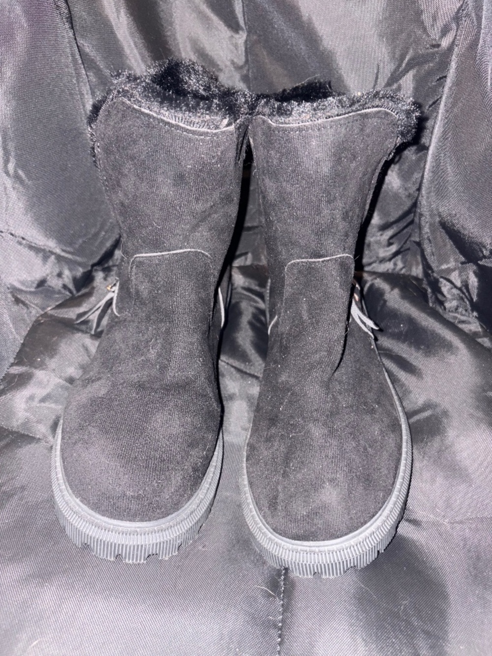 F&8 Fuzzy Boots